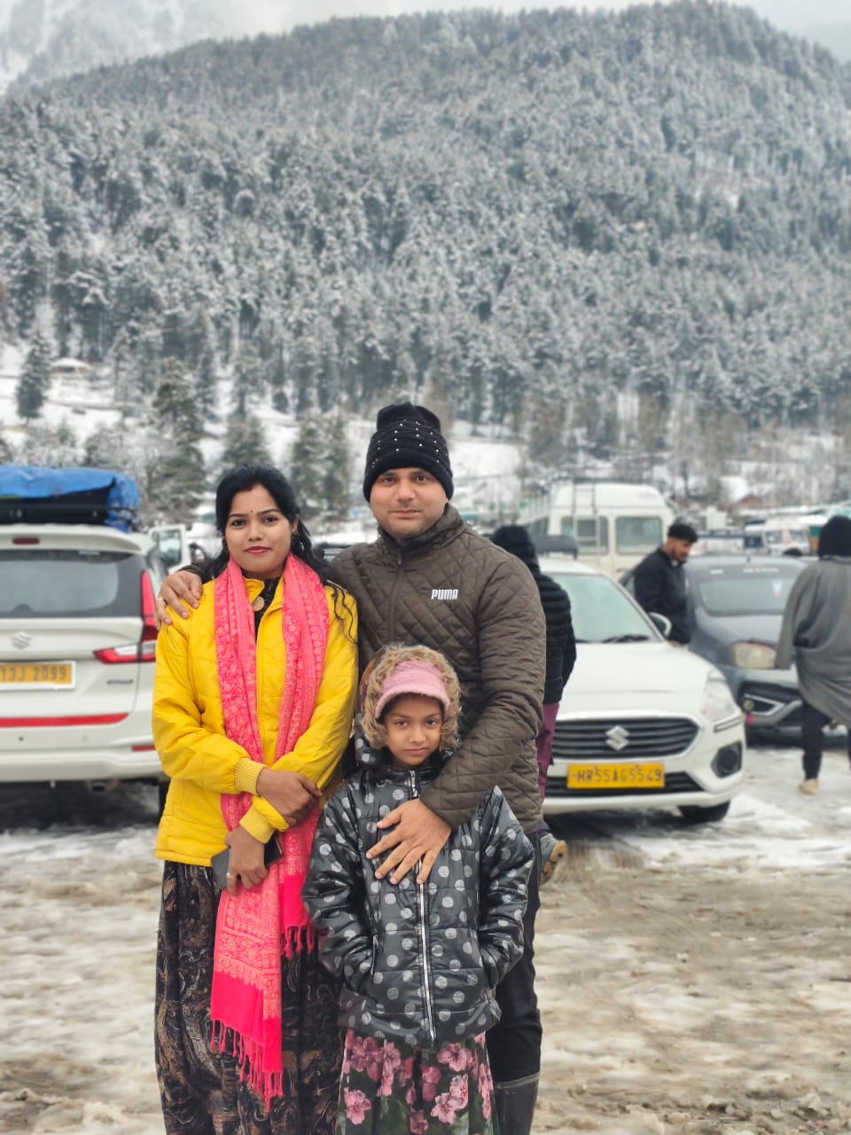 Family in snow